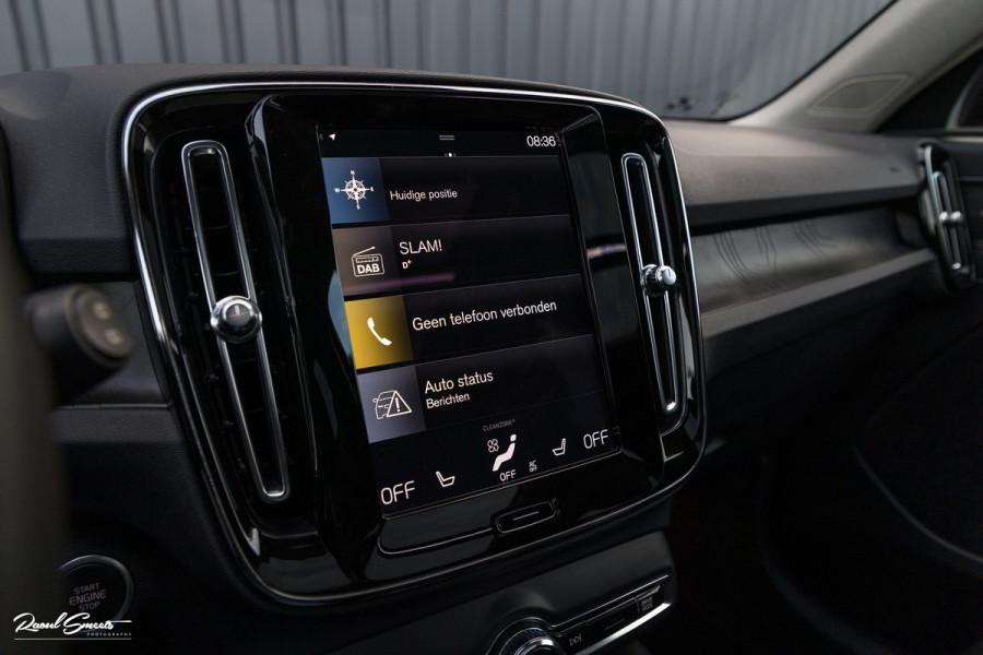 Volvo XC40 1.5 T5 Plug-in hybrid Ultimate Bright | Panoramadak | Adaptieve cruise | Memory | Blis | Harman Kardon |