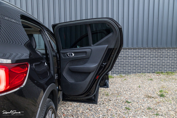 Volvo XC40 1.5 T5 Plug-in hybrid Ultimate Bright | Panoramadak | Adaptieve cruise | Memory | Blis | Harman Kardon |