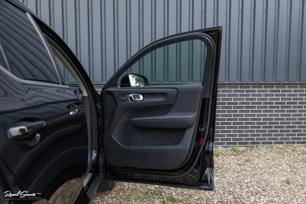Volvo XC40 1.5 T5 Plug-in hybrid Ultimate Bright | Panoramadak | Adaptieve cruise | Memory | Blis | Harman Kardon |