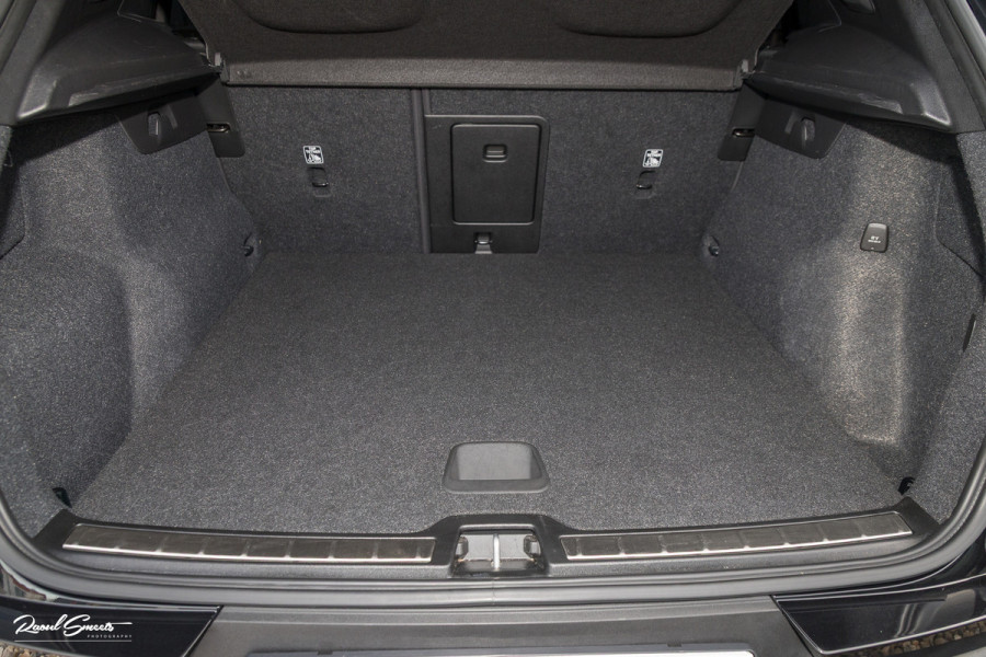 Volvo XC40 1.5 T5 Plug-in hybrid Ultimate Bright | Panoramadak | Adaptieve cruise | Memory | Blis | Harman Kardon |