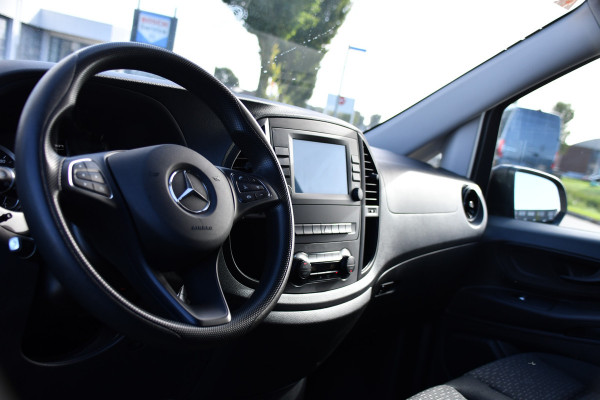 Mercedes-Benz Vito 116 CDI L2 PB Edition Camera, Cruise, Carplay, LED, Clima, 164pk, Multimedia, Trekhaak, Automaat, Uniek!