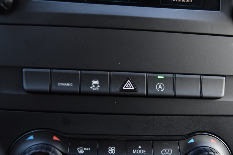 Mercedes-Benz Vito 116 CDI L2 PB Edition Camera, Cruise, Carplay, LED, Clima, 164pk, Multimedia, Trekhaak, Automaat, Uniek!