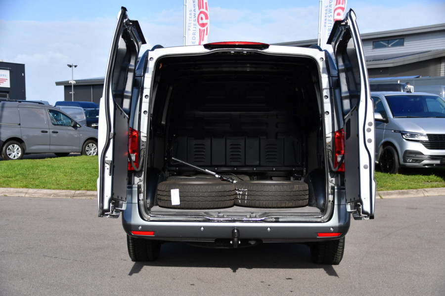 Mercedes-Benz Vito 116 CDI L2 PB Edition Camera, Cruise, Carplay, LED, Clima, 164pk, Multimedia, Trekhaak, Automaat, Uniek!