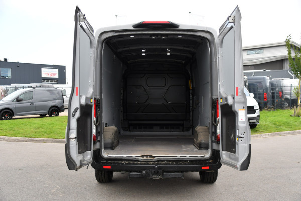 Ford Transit 350 2.0 TDCI L3H2 Raptor Edition FACELIFT! Virtual, 360 Camera, Carplay, Adaptieve Cruise, Stoelverwarming, Stuur verwarming, 165pk, automaat, Trekhaak, Uniek!