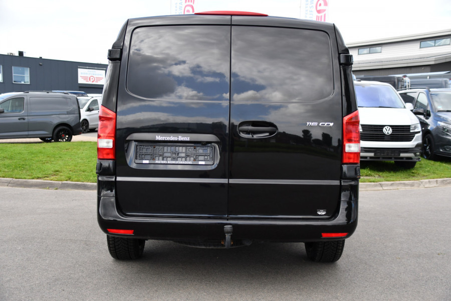 Mercedes-Benz Vito 116 CDI L2 Black Edition Camera, Cruise, Carplay, LED, 164pk, Stoelverwarming, Standkachel, Automaat, Multimedia, Uniek!