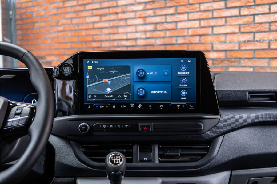 Ford Transit Custom 320 2.0 TDCI 150 PK L2H1 Limited | 6-zitter | ACC | Blind Spot | Navigatie | CarPlay | Camera | Trekhaak | Stoel- en stuurwielverwarming | DAB | BPM Vrij | Luxe dubbel cabine