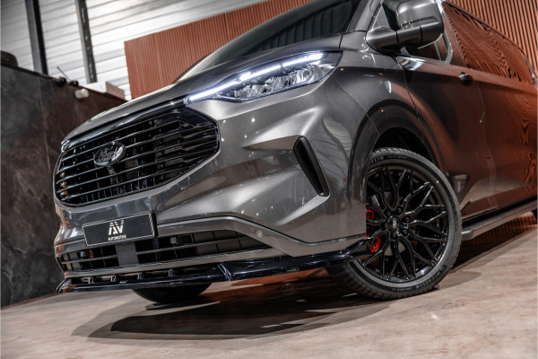 Ford Transit Custom 320 2.0 TDCI 150 PK L2H1 Limited | 6-zitter | ACC | Blind Spot | Navigatie | CarPlay | Camera | Trekhaak | Stoel- en stuurwielverwarming | DAB | BPM Vrij | Luxe dubbel cabine