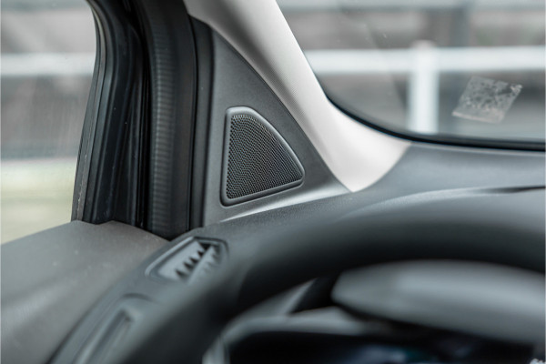 Ford Transit Connect 1.5 EcoBlue L2 | Raptor edition | CarPlay | Camera | Navigatie | 3-zitter | Inrichting | DAB | Nieuwe APK