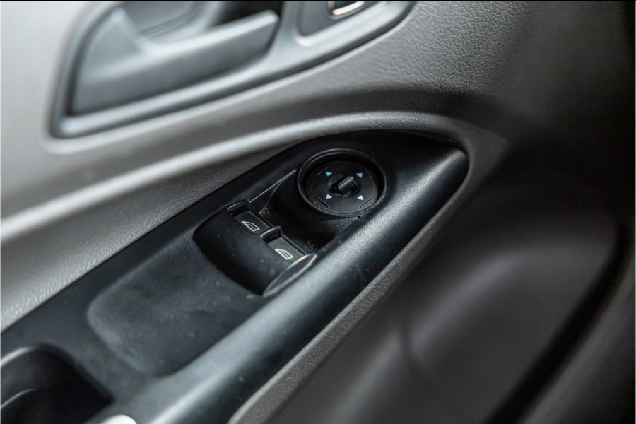 Ford Transit Connect 1.5 EcoBlue L2 | Raptor edition | CarPlay | Camera | Navigatie | 3-zitter | Inrichting | DAB | Nieuwe APK