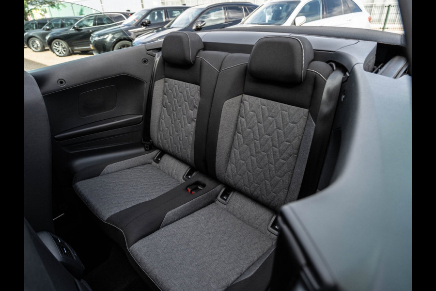 Volkswagen T-Roc Cabrio 1.5 TSI 150PK DSG Move | Virtual | ACC | IQ Light | Windscherm | Trekhaak