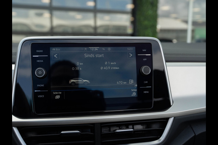 Volkswagen T-Roc Cabrio 1.5 TSI 150PK DSG Move | Virtual | ACC | IQ Light | Windscherm | Trekhaak
