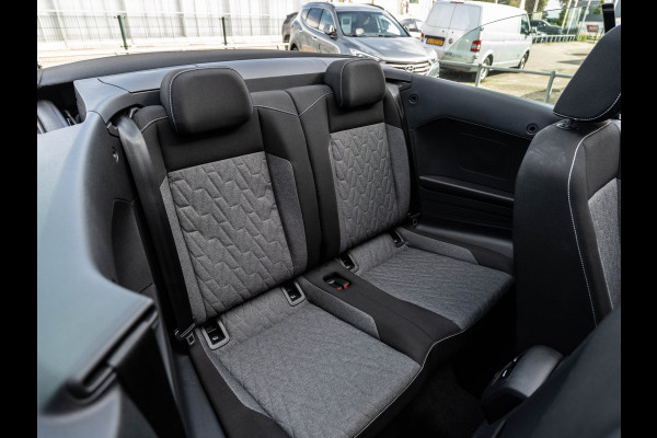 Volkswagen T-Roc Cabrio 1.5 TSI 150PK DSG Move | Virtual | ACC | IQ Light | Windscherm | Trekhaak