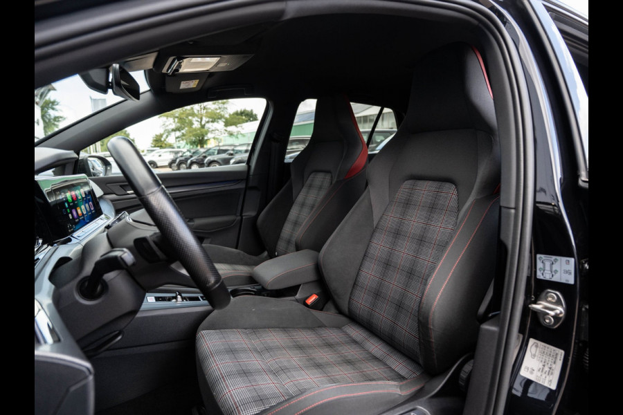 Volkswagen Golf 2.0 TSI 245PK DSG GTI | 19" Adelaide | Matrix | Camera | H&K Sound