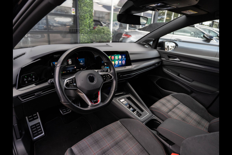 Volkswagen Golf 2.0 TSI 245PK DSG GTI | 19" Adelaide | Matrix | Camera | H&K Sound