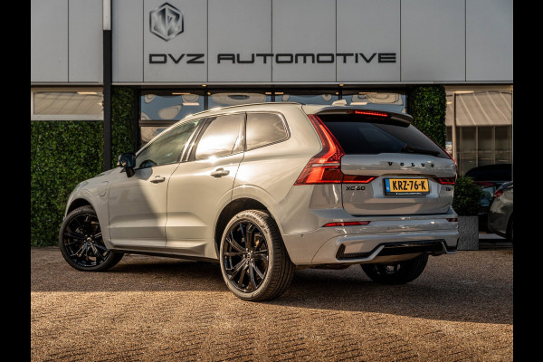 Volvo XC60 2.0 T6 Plug-in hybrid AWD Plus Black Edition | Pano | Surround View | Trekhaak | BTW