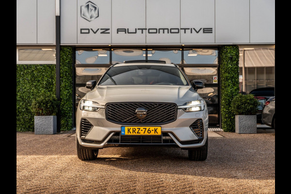 Volvo XC60 2.0 T6 Plug-in hybrid AWD Plus Black Edition | Pano | Surround View | Trekhaak | BTW