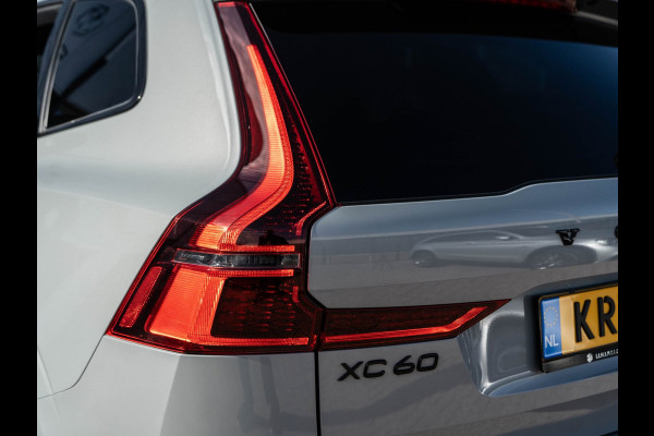 Volvo XC60 2.0 T6 Plug-in hybrid AWD Plus Black Edition | Pano | Surround View | Trekhaak | BTW