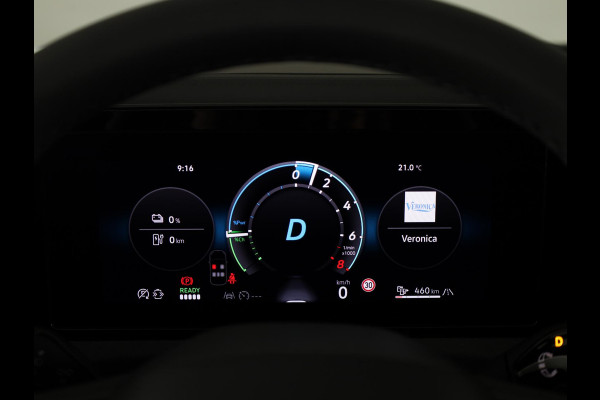 Volkswagen Tiguan 1.5 eHybrid R-Line Edition 204 pk Automaat (DSG) | Verlengde garantie | Navigatie | Panoramadak | Trekhaak (wegklapbaar) | Parkeersensoren (Park assist) | Rondomzicht camera | R-Line |