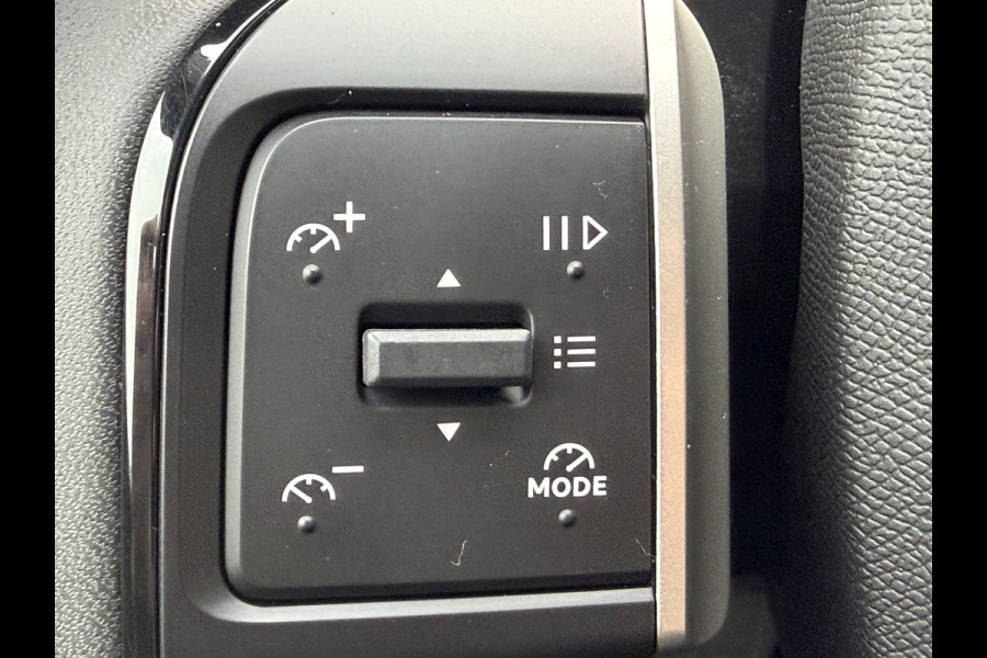 Citroën ë-C3 Max 113pk 44 kWh (Trekhaak - Camera - Automatische Airco - Navigatie - Apple Carplay - LED)