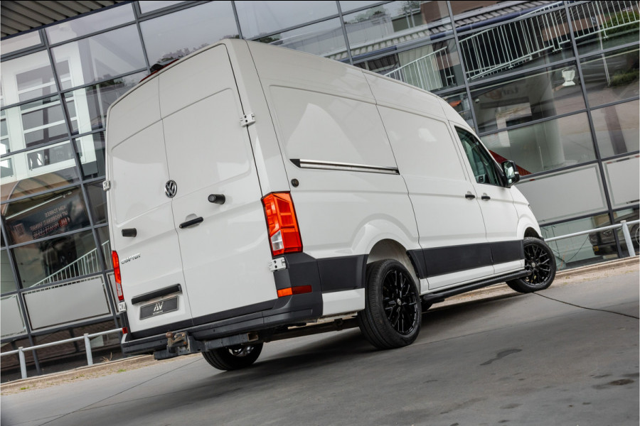 Volkswagen Crafter 2.0 TDI 177PK L3H3 DSG | L+R Schuifdeur | Bi-Xenon | ACC | Standkachel | CarPlay | Camera | Trekhaak | Stoelverwarming | Nieuwe APK | Euro 6