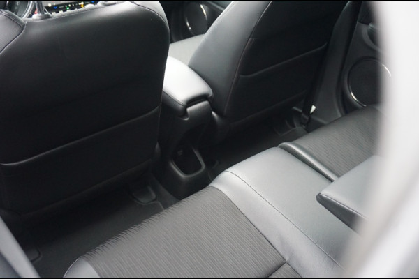 Honda HR-V 131PK i-VTEC Executive LUXE | PANO | NAVI | TREKHAAK
