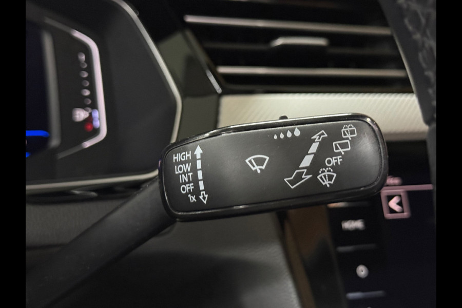 Volkswagen Passat Variant 2.0 TSI R-line Executive Business | VOL! | PANO | IQ.LIGHT | Dynaudio| Virtual | Leder | HuD | Trekhaak