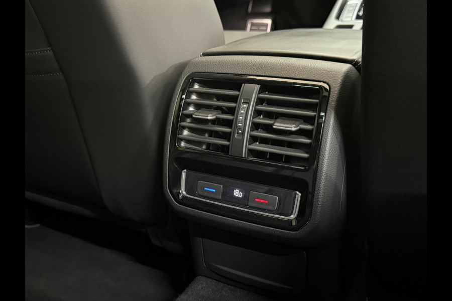 Volkswagen Passat Variant 2.0 TSI R-line Executive Business | VOL! | PANO | IQ.LIGHT | Dynaudio| Virtual | Leder | HuD | Trekhaak