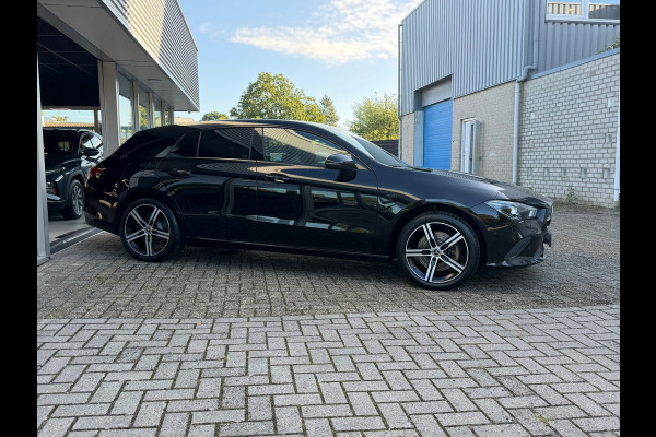 Mercedes-Benz CLA-Klasse Shooting Brake 250 e Premium Plus 218 Pk | Navigatie | Cruise | Clima | 18" lichtmetaal.