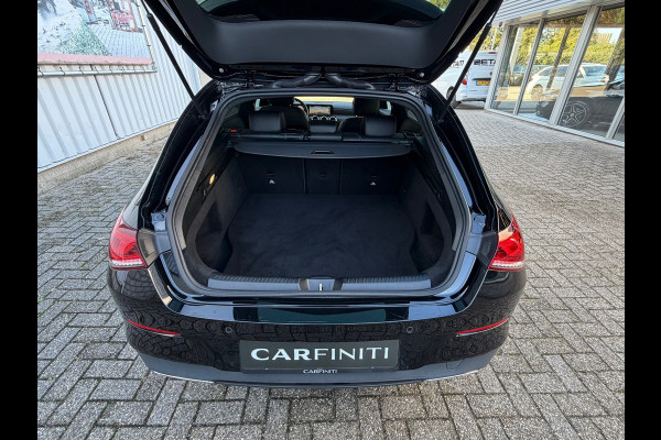 Mercedes-Benz CLA-Klasse Shooting Brake 250 e Premium Plus 218 Pk | Navigatie | Cruise | Clima | 18" lichtmetaal.