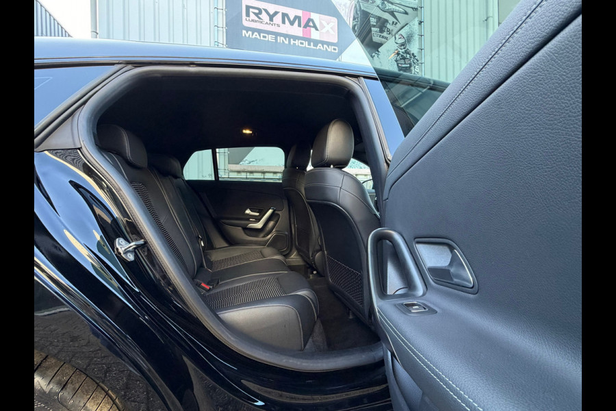 Mercedes-Benz CLA-Klasse Shooting Brake 250 e Premium Plus 218 Pk | Navigatie | Cruise | Clima | 18" lichtmetaal.