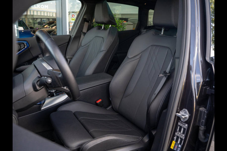BMW X3 30e xDrive 299pk PHEV | M Sport| Panoramadak | 360 Camera | Aero | Leer | Head up