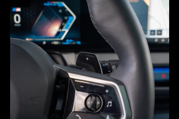 BMW X3 30e xDrive 299pk PHEV | M Sport| Panoramadak | 360 Camera | Aero | Leer | Head up