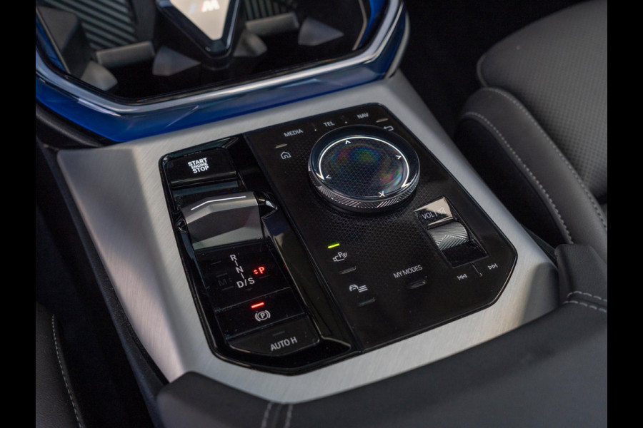 BMW X3 30e xDrive 299pk PHEV | M Sport| Panoramadak | 360 Camera | Aero | Leer | Head up