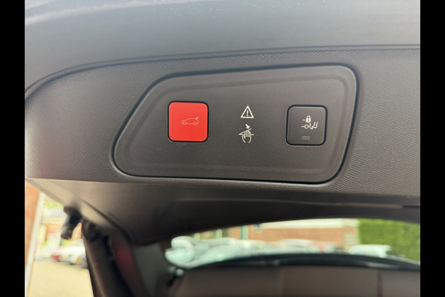 Peugeot 3008 1.2 PureTech 131 PK | Automaat | Crossway | Speciale uitvoering | Navigatiesysteem |