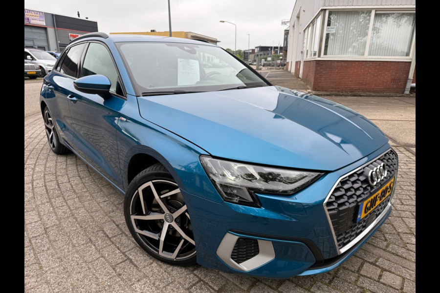 Audi A3 SPORTBACK 2021 30 TFSI HYBRID S edition LED CARPLAY 18-INCH NAP
