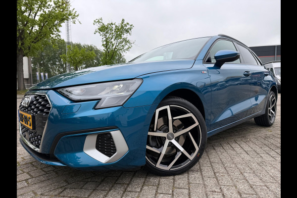 Audi A3 SPORTBACK 2021 30 TFSI HYBRID S edition LED CARPLAY 18-INCH NAP