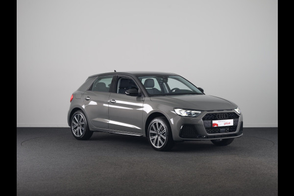 Audi A1 Sportback Advanced edition 25 TFSI 95 pk | LED verlichting voor+ achter | Optiekpakket zwart plus | Sportstoelen voor | Buitenspiegels inklapbaar |