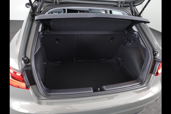 Audi A1 Sportback Advanced edition 25 TFSI 95 pk | LED verlichting voor+ achter | Optiekpakket zwart plus | Sportstoelen voor | Buitenspiegels inklapbaar |