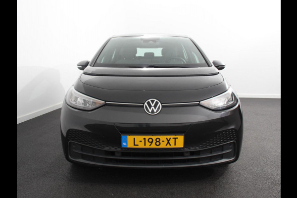 Volkswagen ID.3 Pro 58 kWh Camera Apple Carplay Stoelverwarming Navigatie Android Auto Climate Control Navigatie Cruise control Parkeersensoren voor achter LED