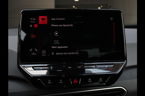 Volkswagen ID.3 Pro 58 kWh Camera Apple Carplay Stoelverwarming Navigatie Android Auto Climate Control Navigatie Cruise control Parkeersensoren voor achter LED