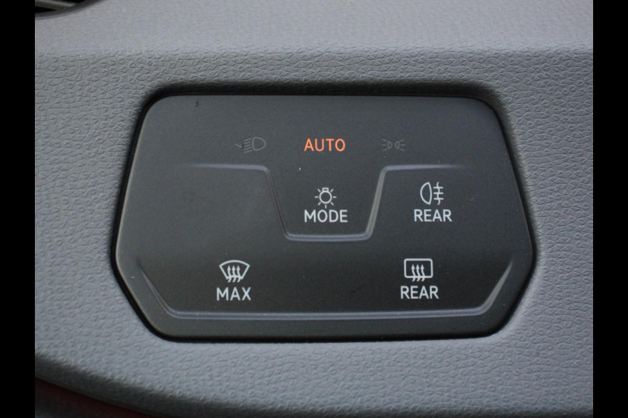 Volkswagen ID.3 Pro 58 kWh Camera Apple Carplay Stoelverwarming Navigatie Android Auto Climate Control Navigatie Cruise control Parkeersensoren voor achter LED