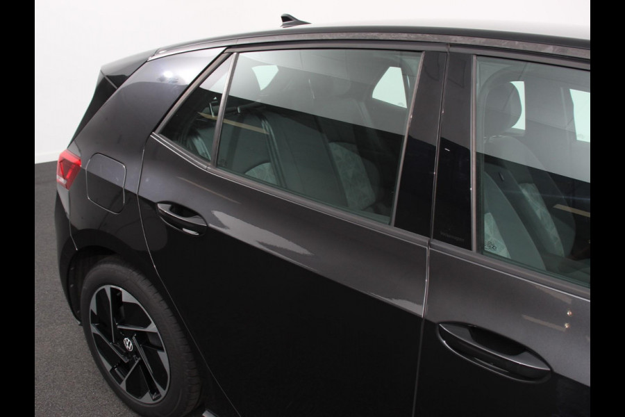 Volkswagen ID.3 Pro 58 kWh Camera Apple Carplay Stoelverwarming Navigatie Android Auto Climate Control Navigatie Cruise control Parkeersensoren voor achter LED