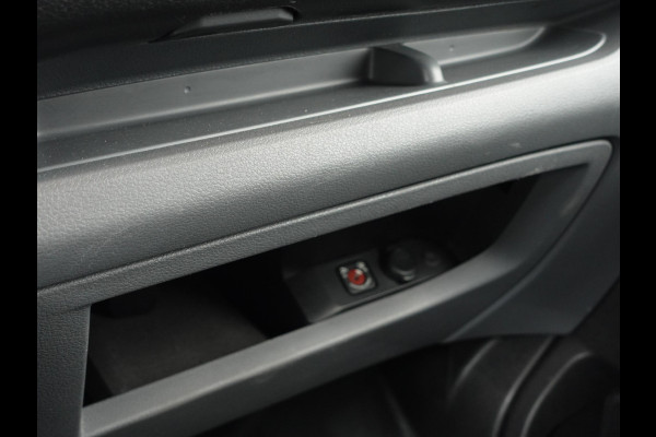 Opel Vivaro 2.0 CDTI L3H1 145PK Dubbele Cabine Automaat Airco Apple Carplay/Android Auto Navigatie Trekhaak Camera Parkeersensoren