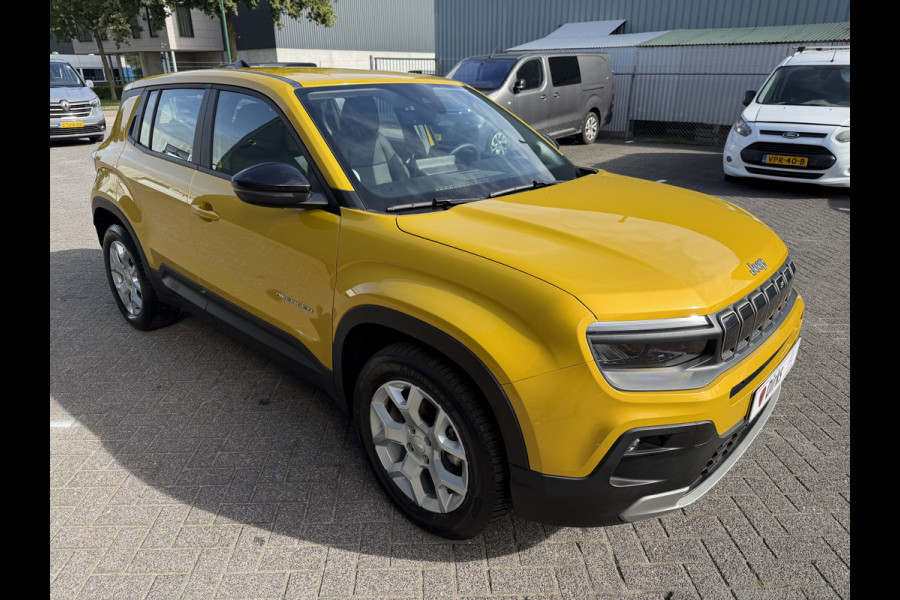 Jeep Avenger 100pk Altitude (Camera - Keyless Entry - Adaptieve Cruise Controle - Elektrische Klep - JBL - LED - 17"incl 4S - Automatische Ai