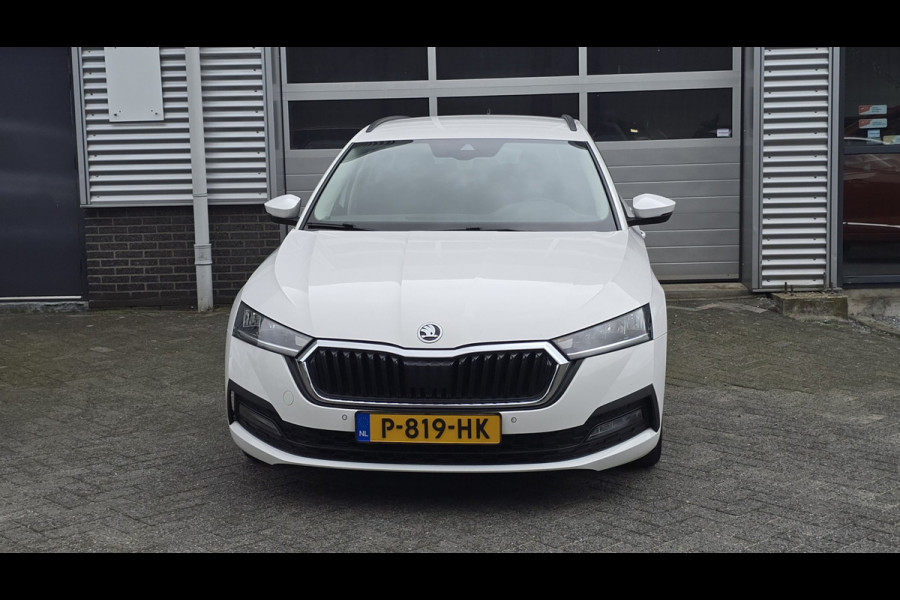 Škoda Octavia Combi 1.5 e-TSI Business Edition