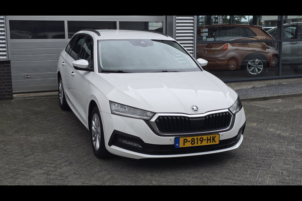 Škoda Octavia Combi 1.5 e-TSI Business Edition