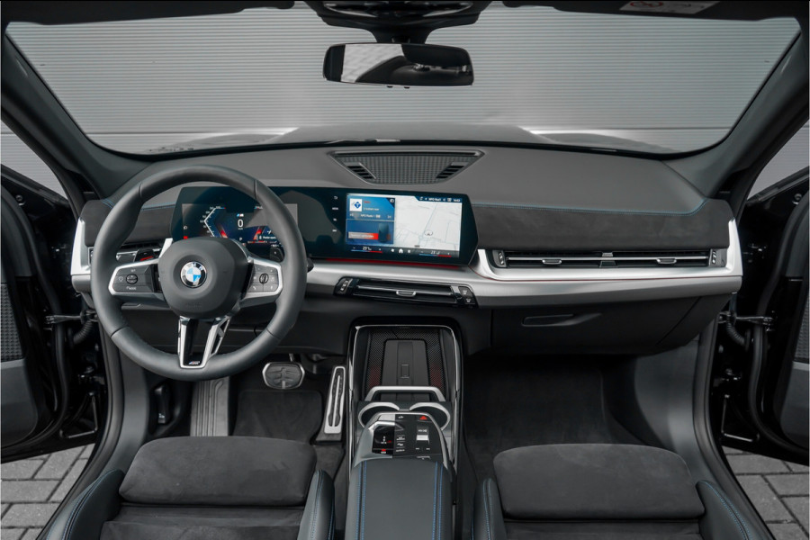 BMW X1 sDrive20i M-Sport Pro Pano Keyless Premium Camera 19"