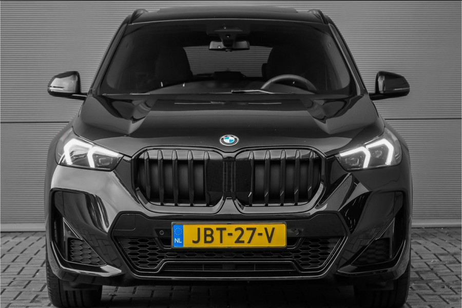 BMW X1 sDrive20i M-Sport Pro Pano Keyless Premium Camera 19"