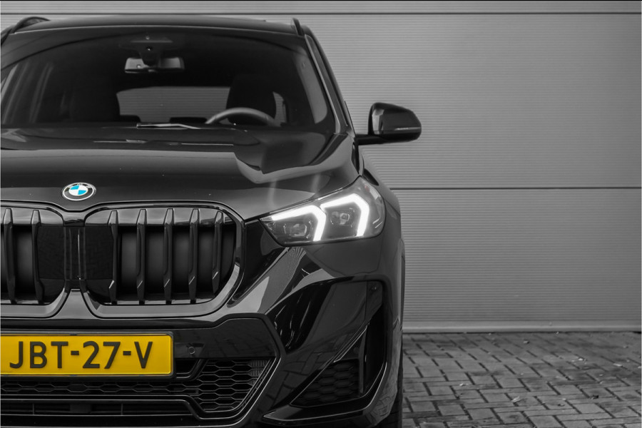 BMW X1 sDrive20i M-Sport Pro Pano Keyless Premium Camera 19"