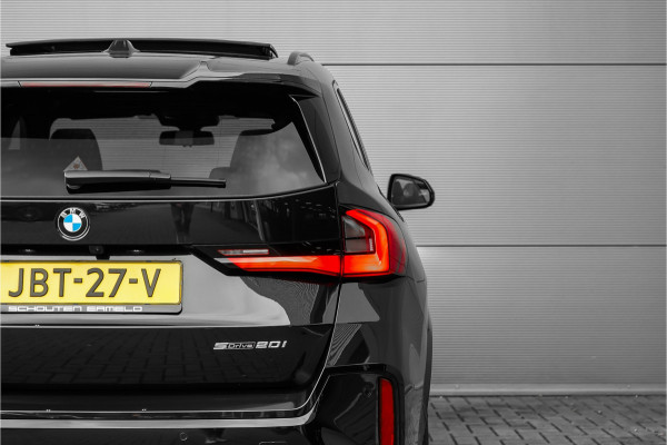 BMW X1 sDrive20i M-Sport Pro Pano Keyless Premium Camera 19"